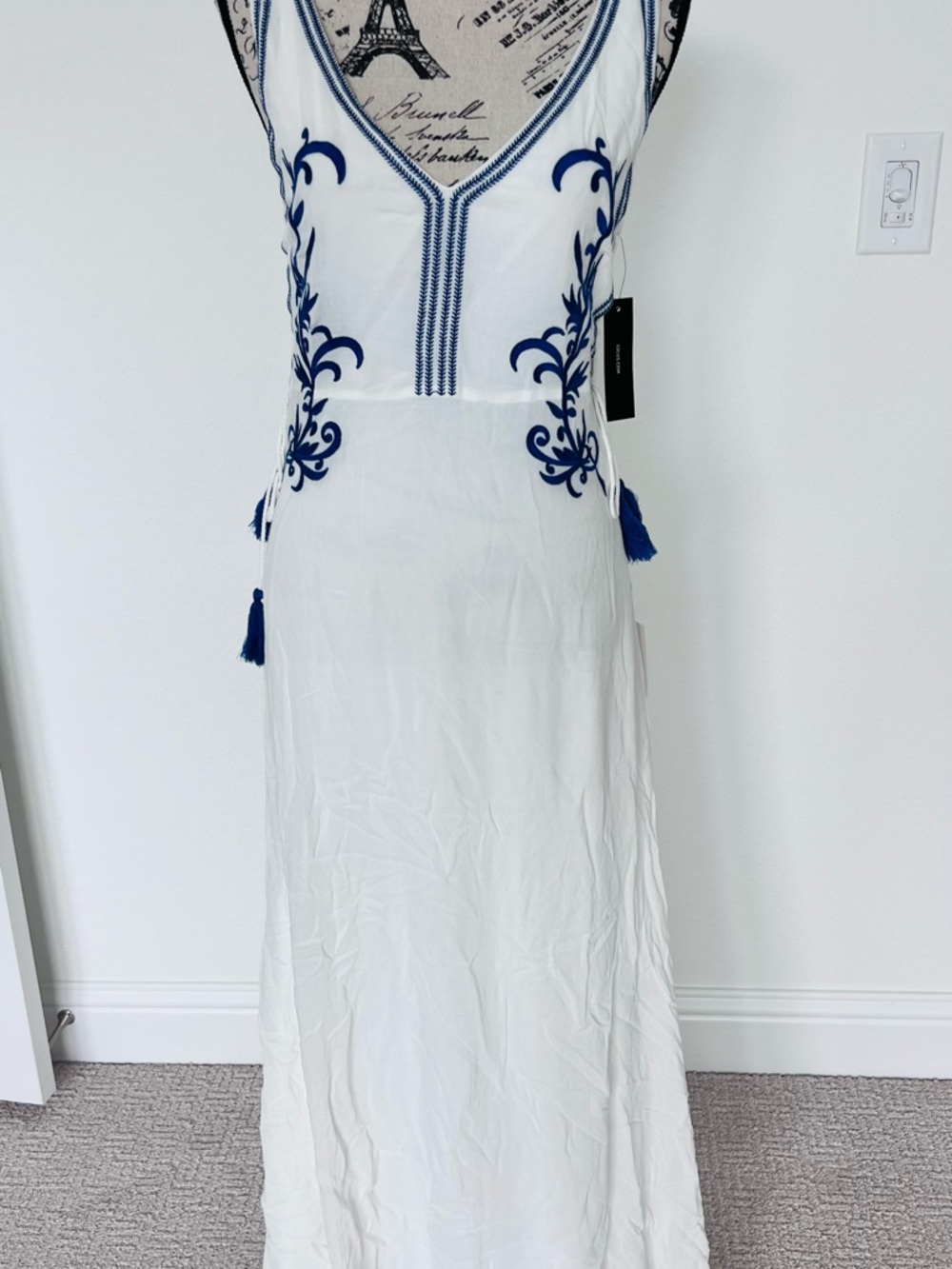 Lulus White Maxi Dress with Blue Embroidered Detail Size M
